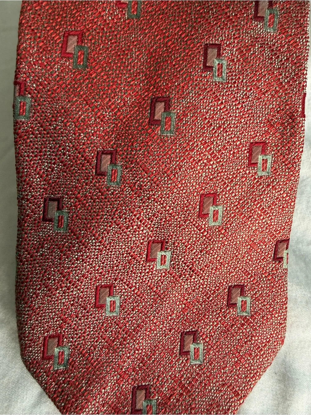 PAVONE Luxury Silk Tie Red Woven Micro-Texture Geometric Italian 3.75” x 58”